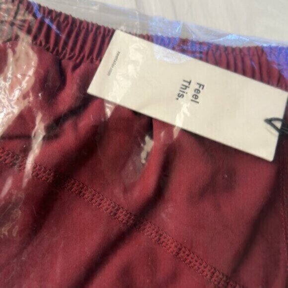 NWT Swet Tailor Men's Red Active Lined Short Size Large - Picture 3 of 7